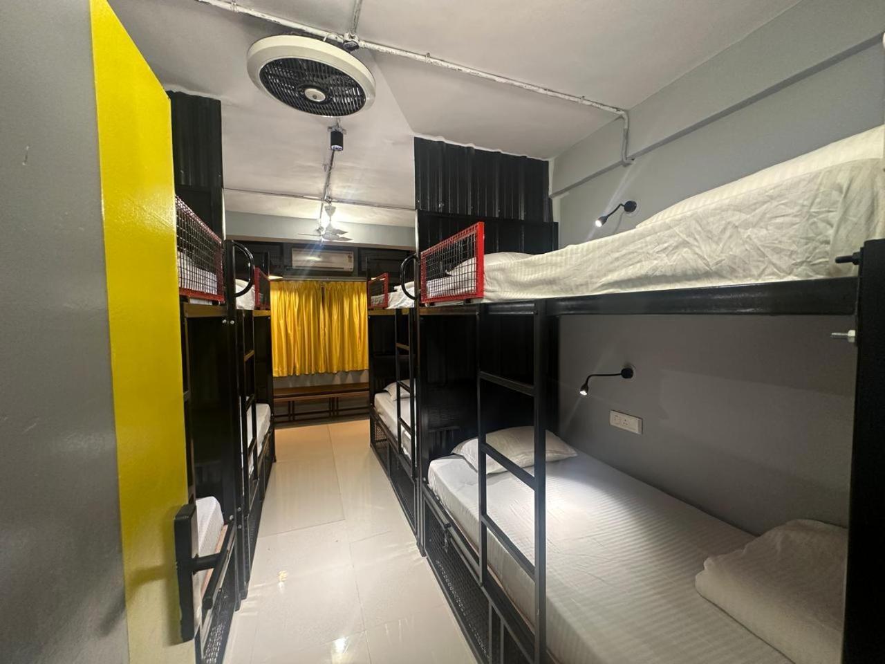 Travotale Hostel And Cowork Koregaonpark Pune Exterior photo