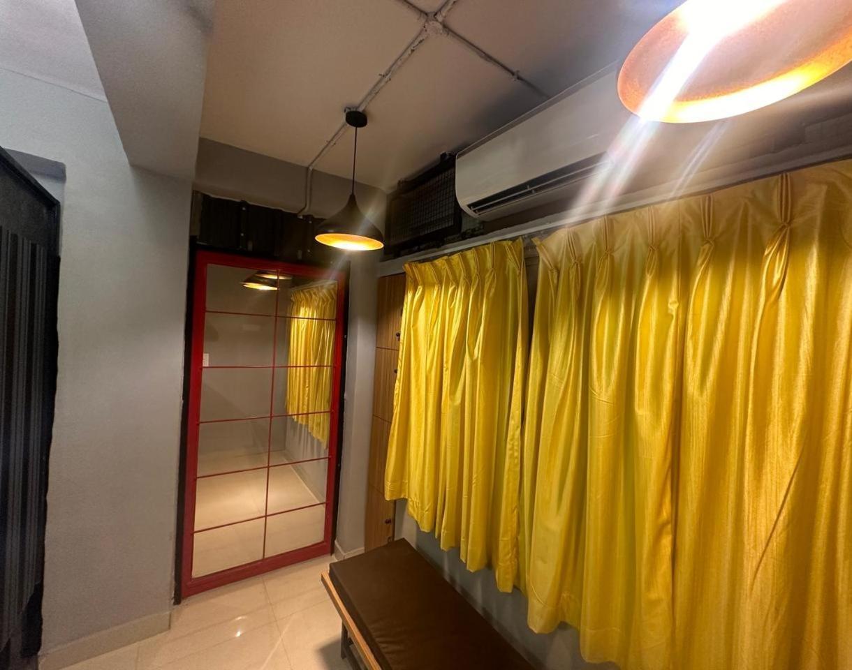 Travotale Hostel And Cowork Koregaonpark Pune Exterior photo
